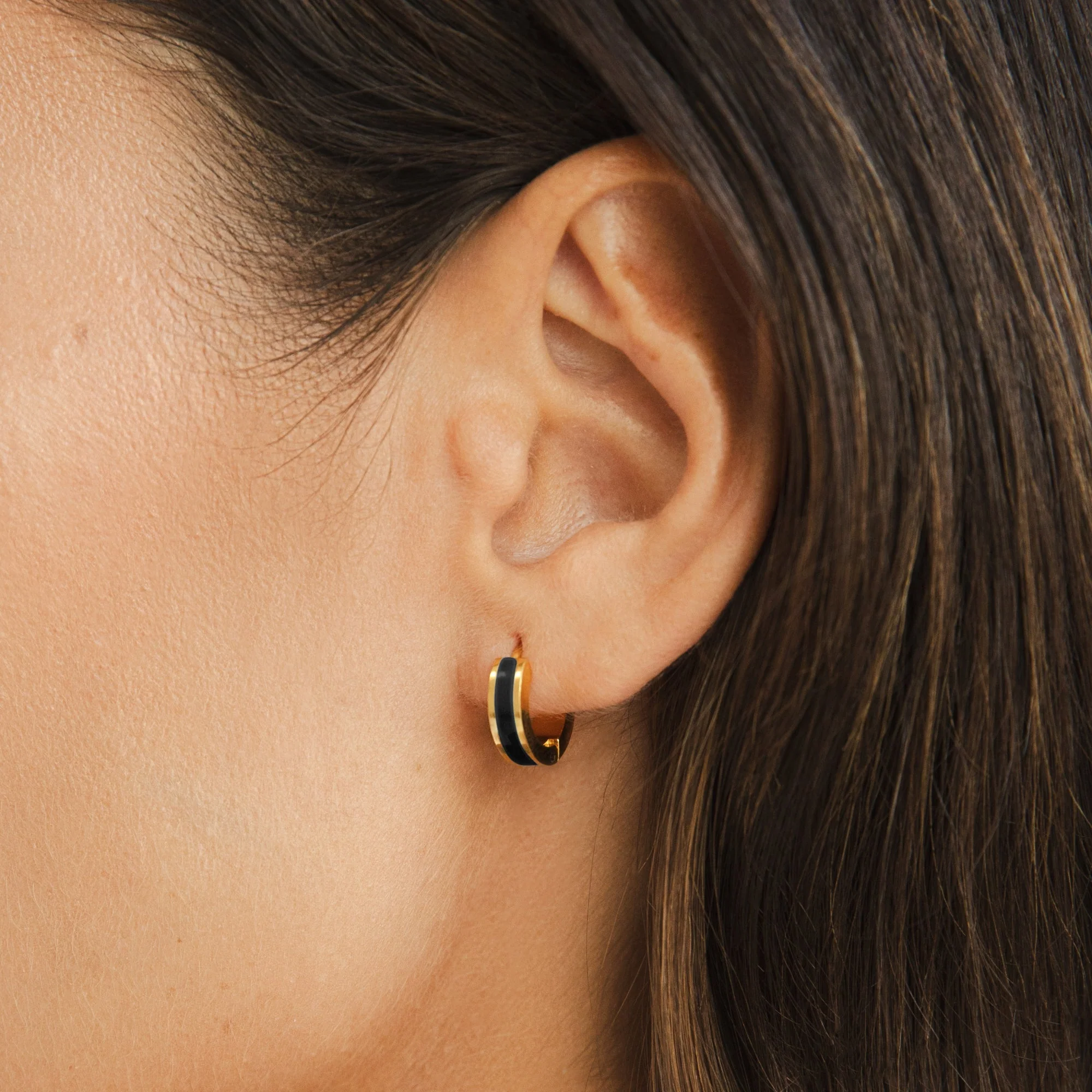 Leigh Black Hoop Earrings - Image 2